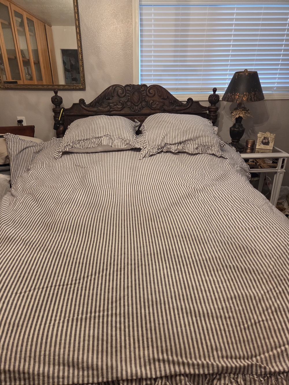 Emily & Meritt Pottery Barn Teen Black & White Stripe Duvet & Euro Shams